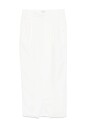 beige-skirt-with-pockets-and-slit