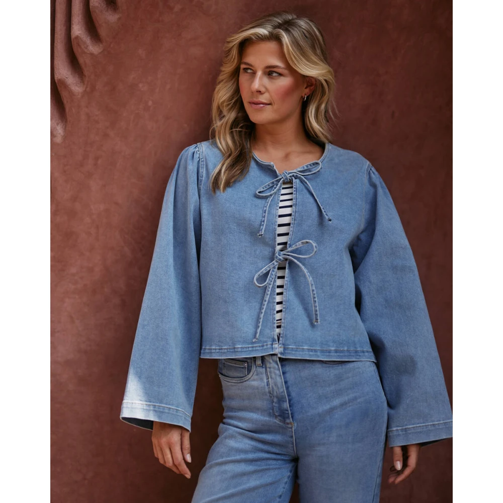 Nukus Strikblouse Lange Mouw Stijlvol Blue Dames