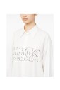 robe-chemise-blanche-en-coton-avec-motifs-numeriques-signature