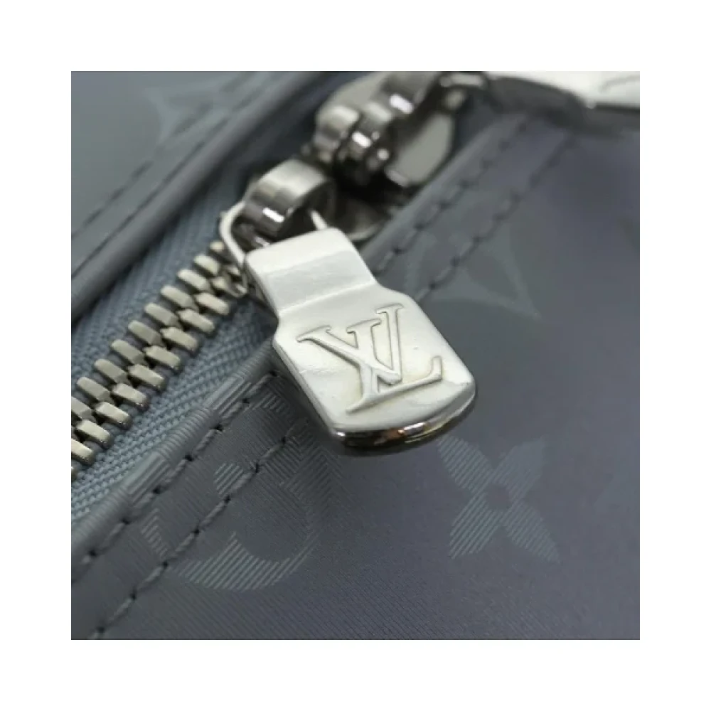 Louis Vuitton Vintage Pre-owned Canvas handbags Gray Dames