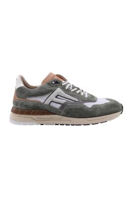 de-runner-07-05-sneakers