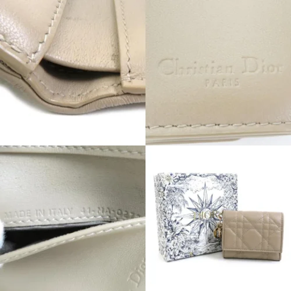 Dior Vintage Pre-owned Leather wallets Beige Dames