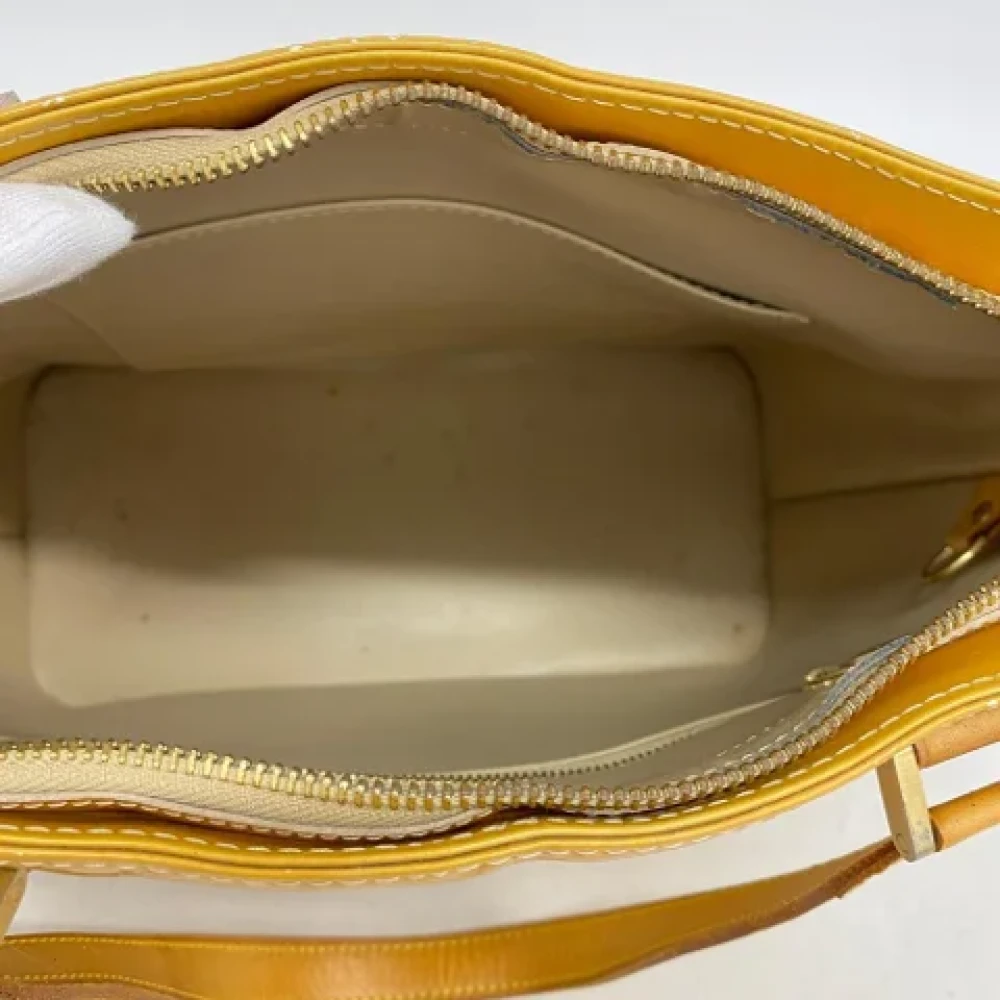 Louis Vuitton Vintage Pre-owned Fabric totes Yellow Dames