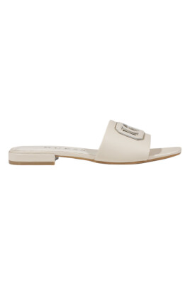 sandales-en-cuir