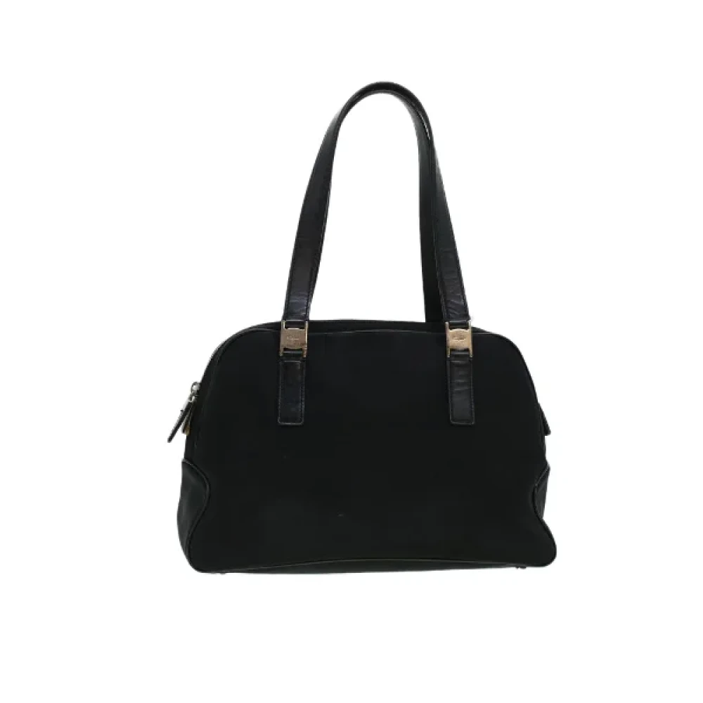 Salvatore Ferragamo Pre-owned Zwarte Nylon Handtas van Salvatore Ferragamo Black Dames