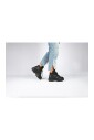 bottines-a-lacets-noires