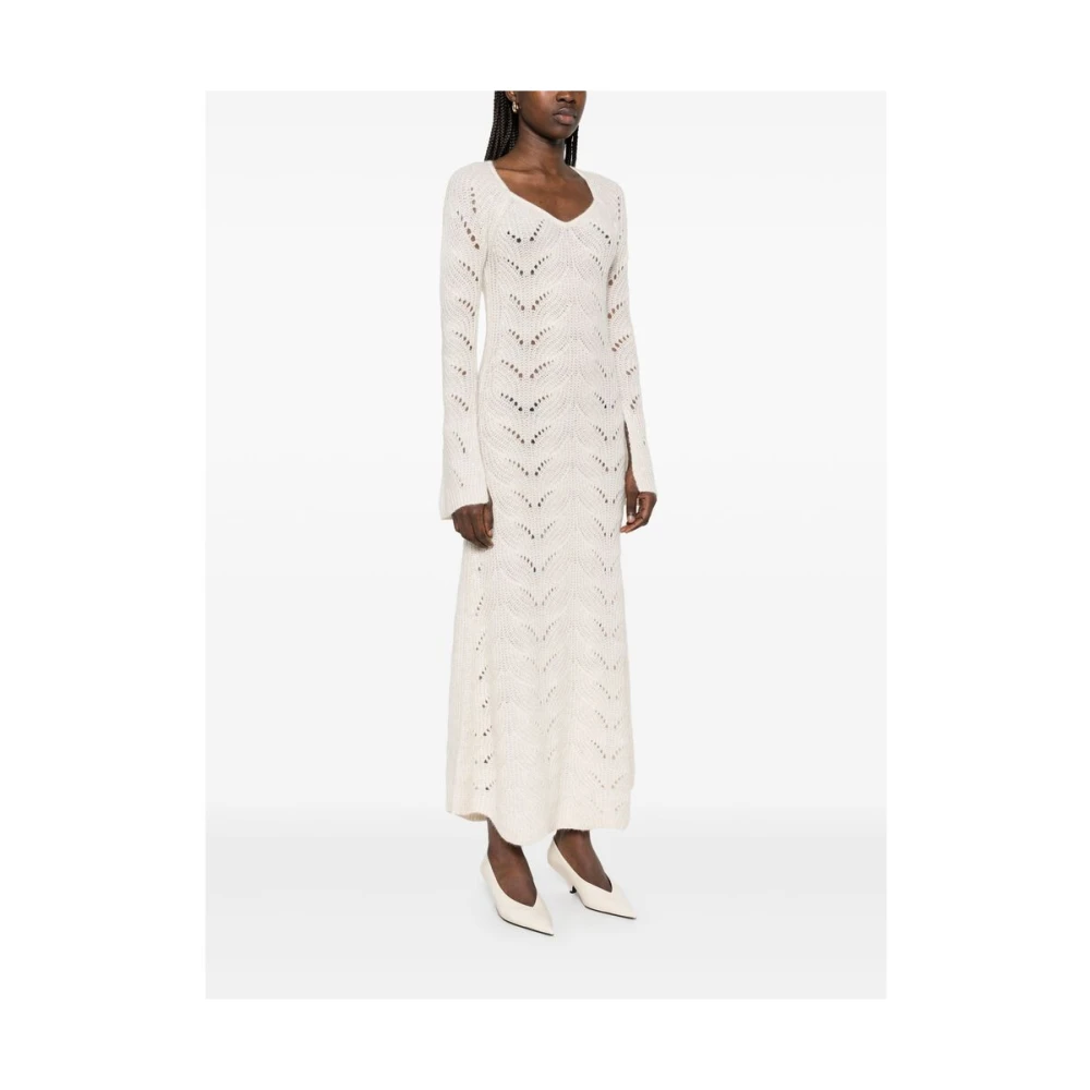 The Garment Beige Jurk met Scoop Neck en Split Cuffs White Dames