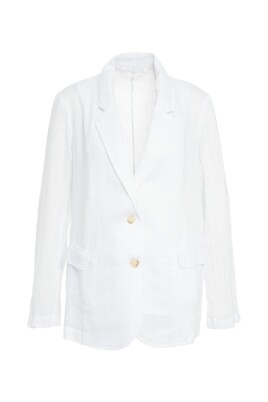 white-linen-blazer-stylish-chic-layering