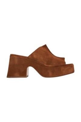 brown-suede-pumps-elegant-stylish-design