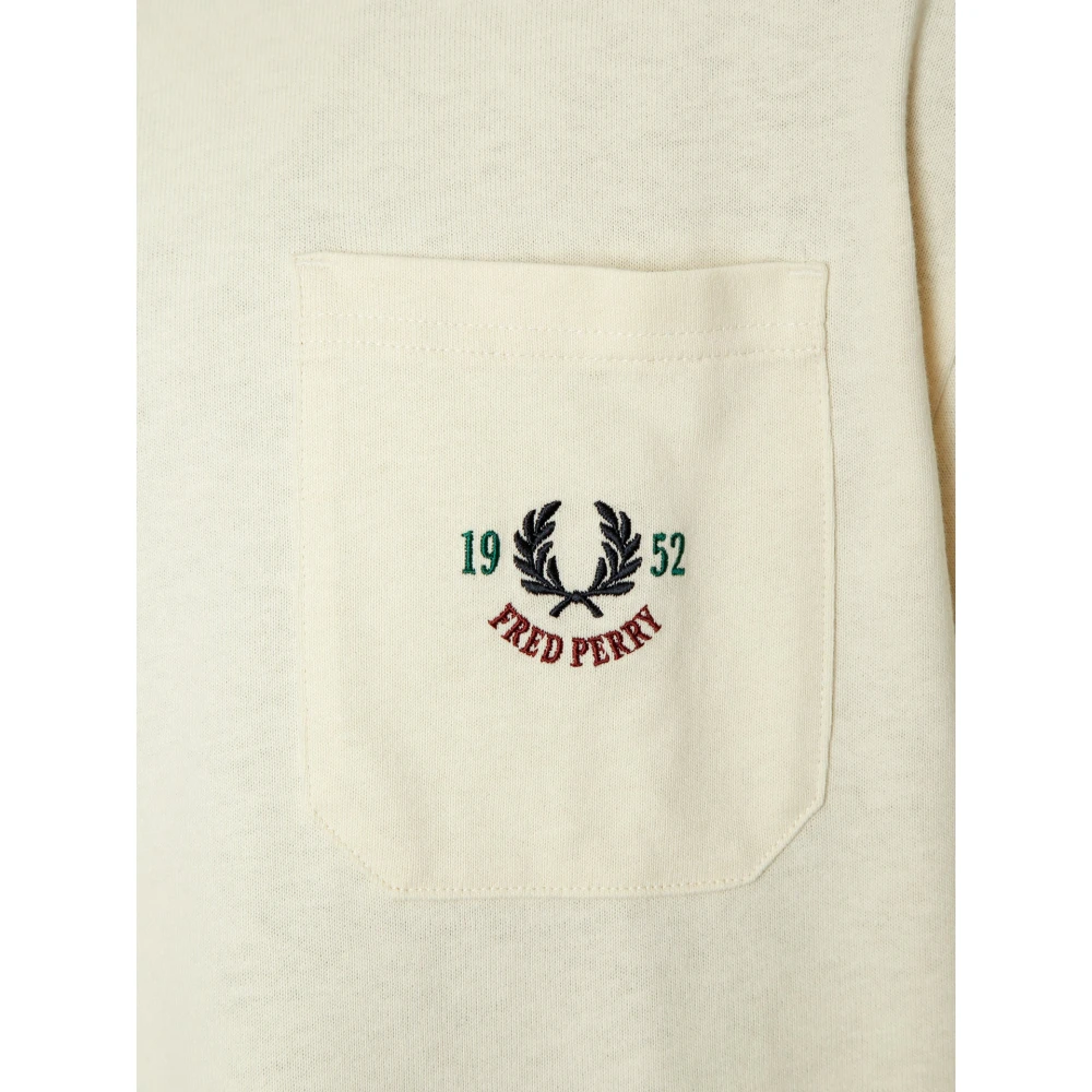 Fred Perry Casual T-shirt met logostiksels Beige Heren