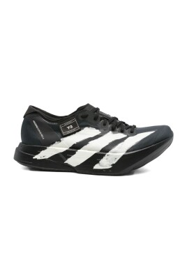 black-and-white-sneakers-for-men