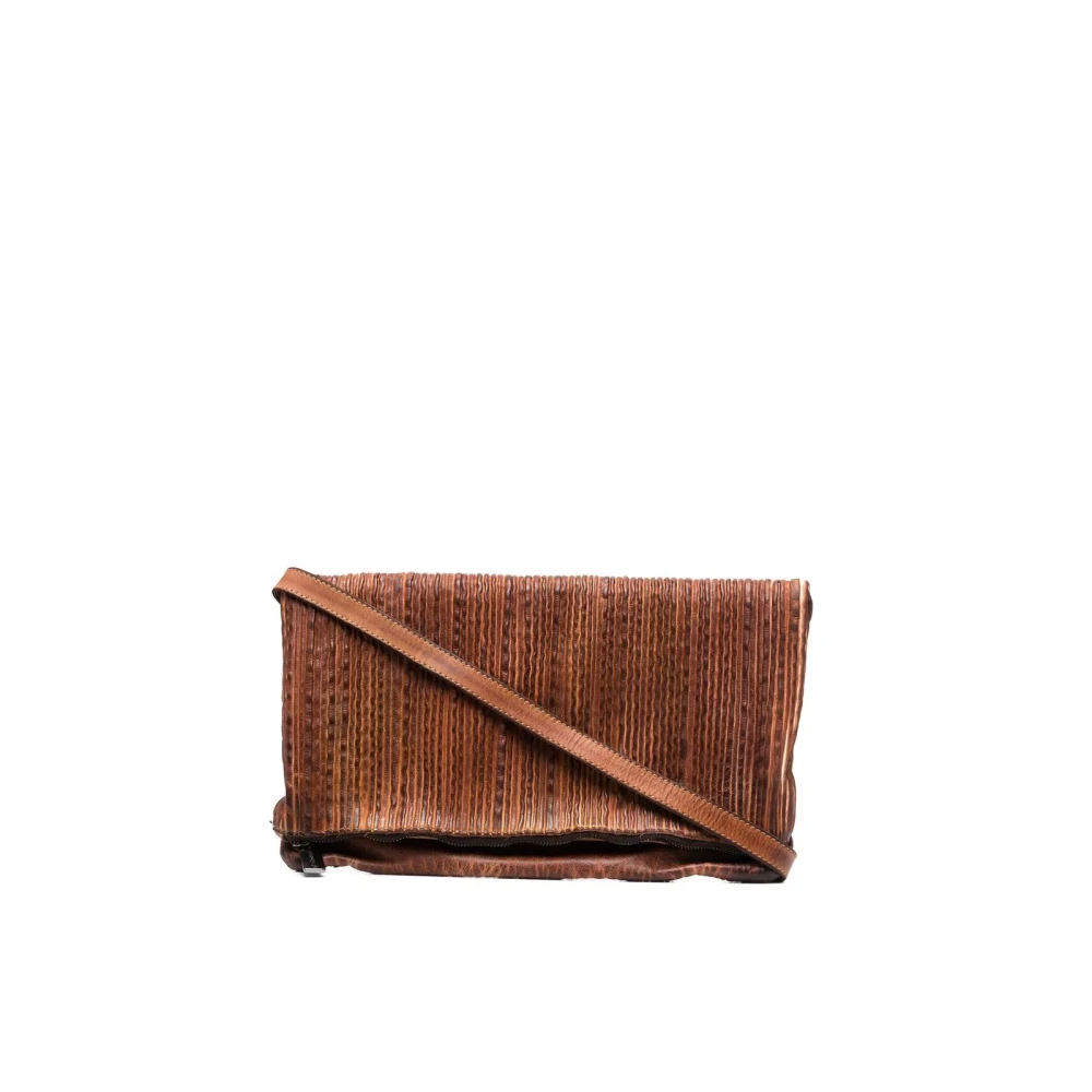 Numero 10 Glanzende Geplooide Pochette Tas Brown Dames