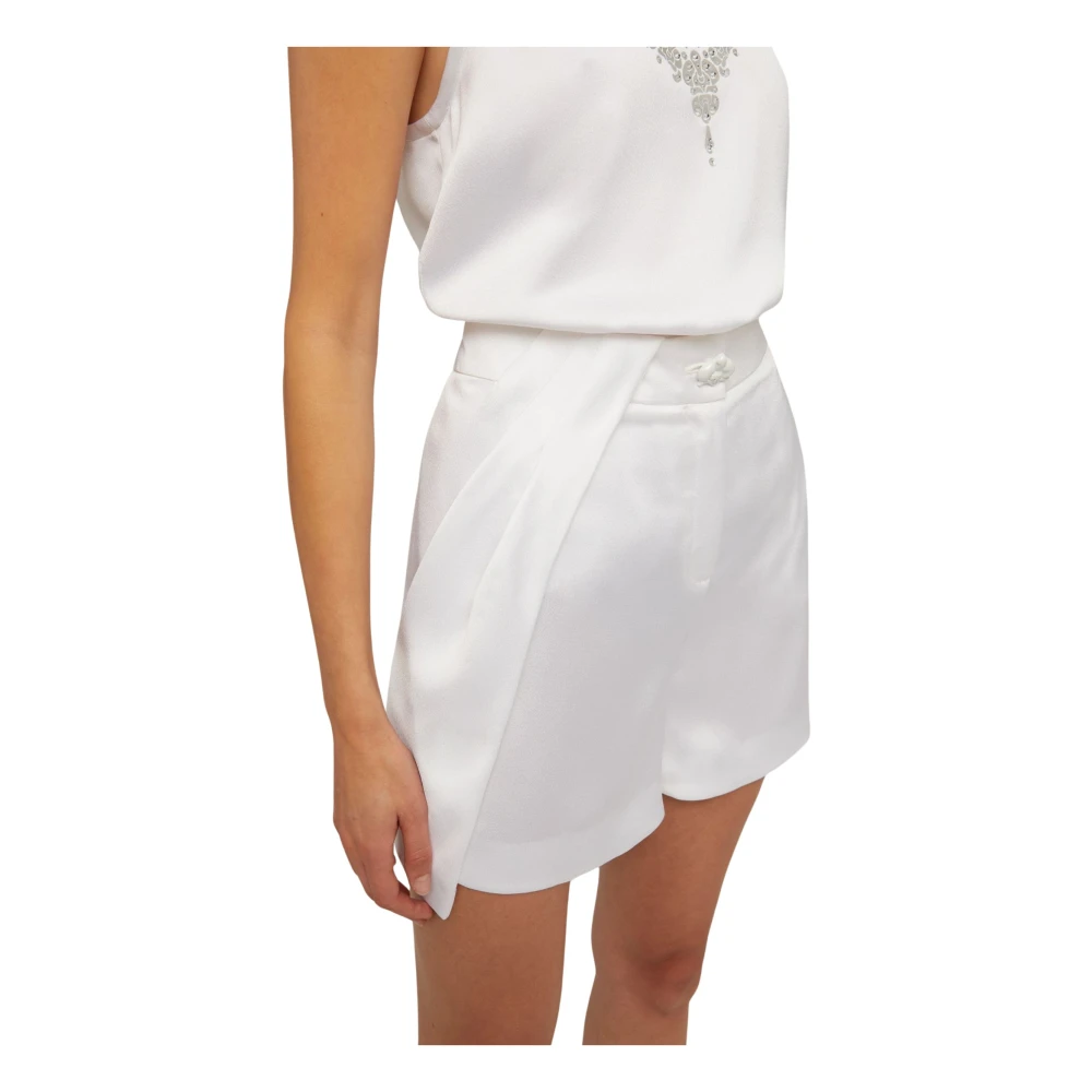 Genny Shorts White Dames