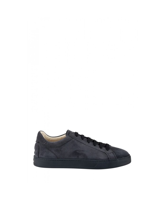 stylish-sneakers