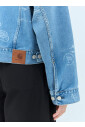 veste-en-jean-a-motifs-graphiques