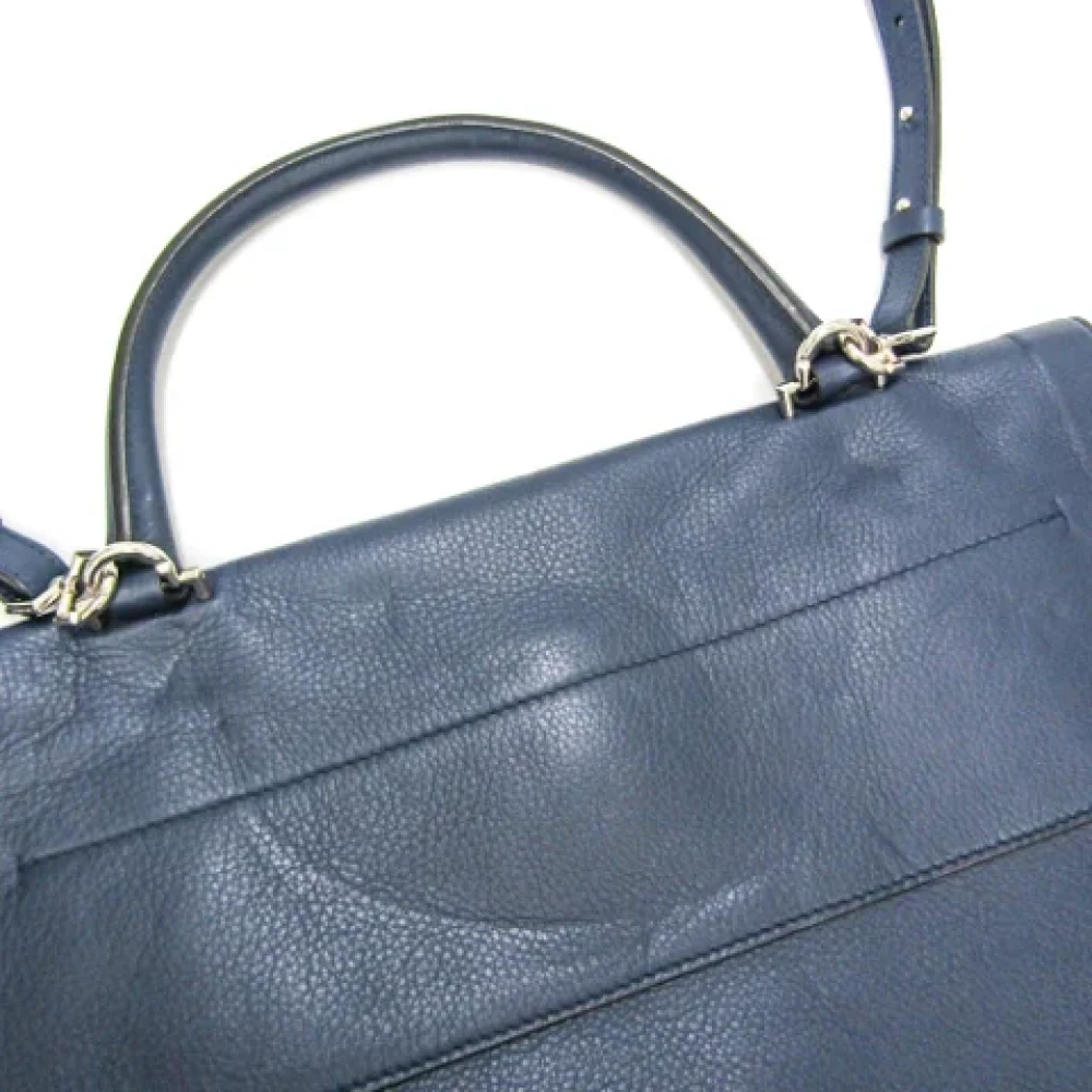 Givenchy Pre-owned Leather handbags Blue Dames