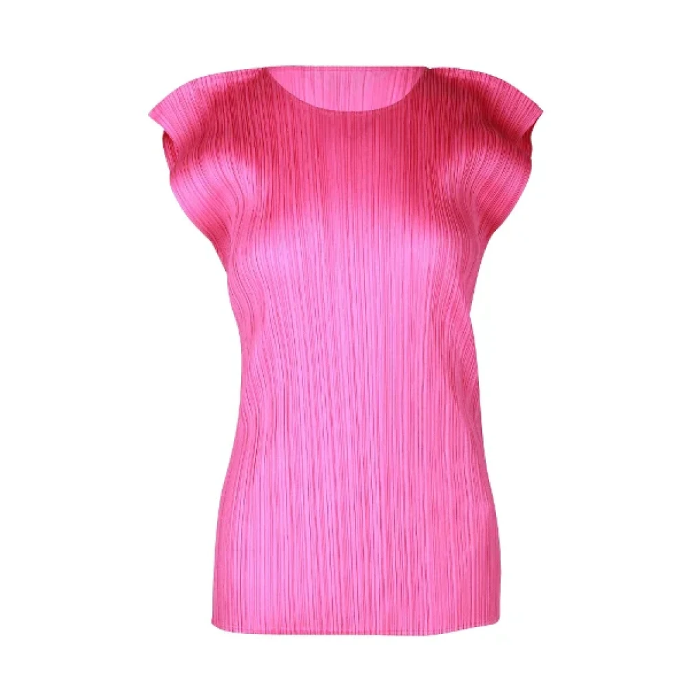 Issey Miyake Pre-owned Polyester tops Pink Dames
