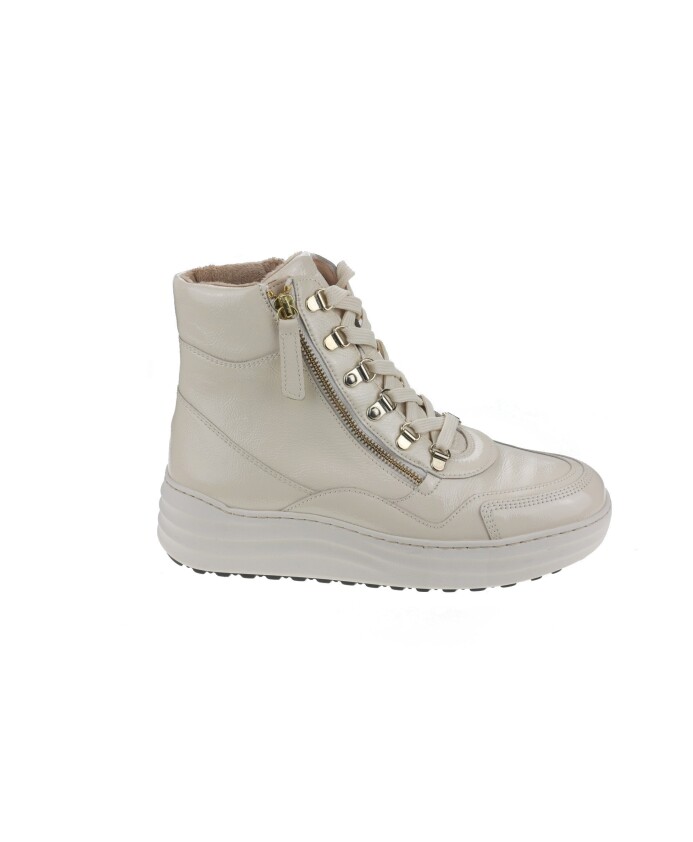 bottines-a-lacets