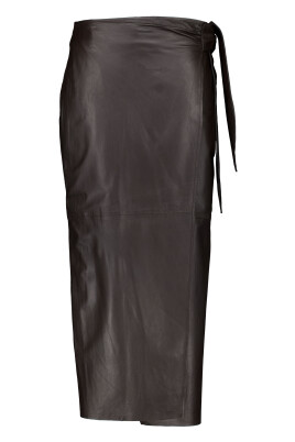 jupe-en-cuir-marron