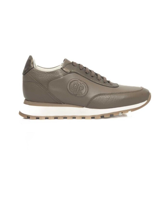 beige-leather-platform-sneaker-side-logo