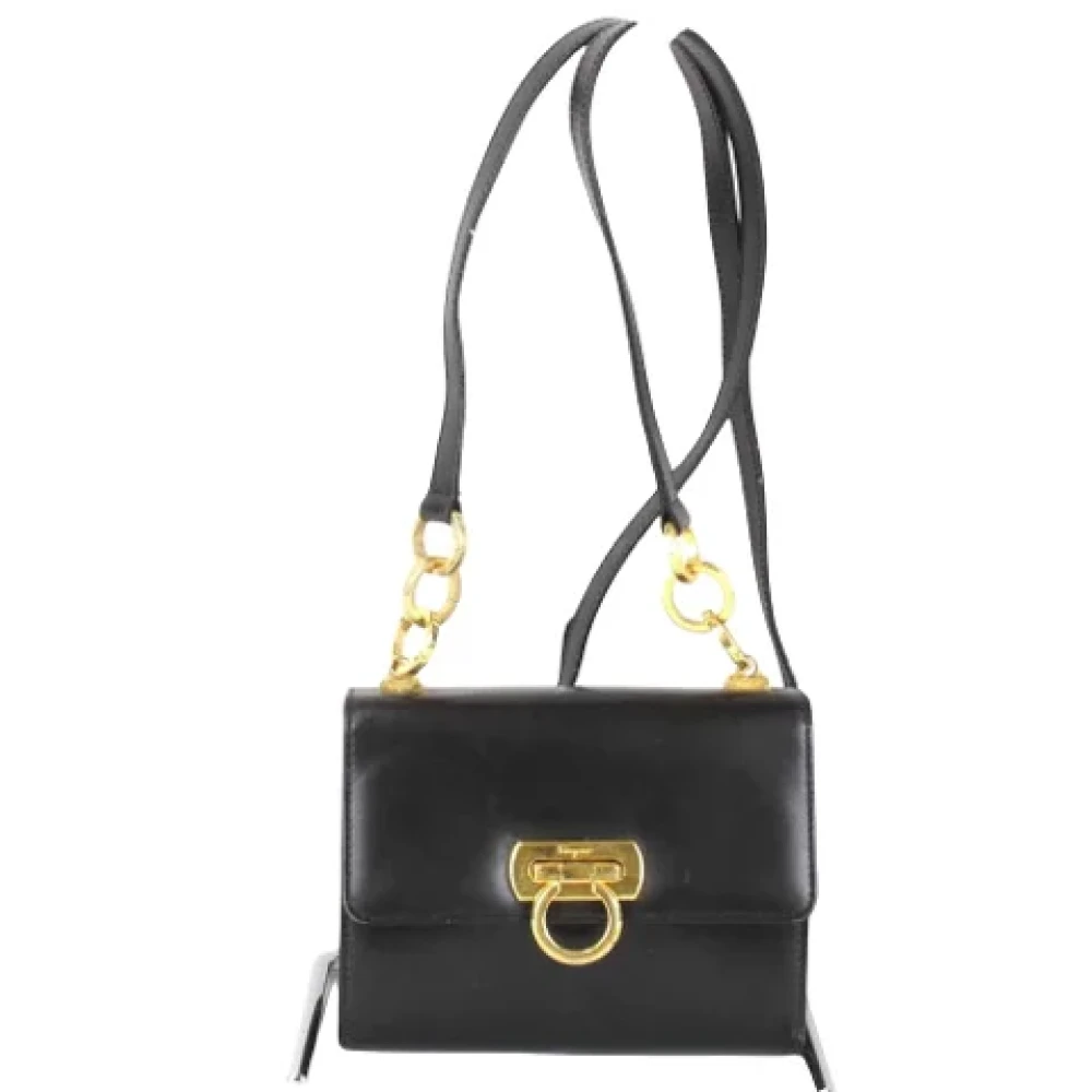 Salvatore Ferragamo Pre-owned Leather shoulder-bags Black Dames