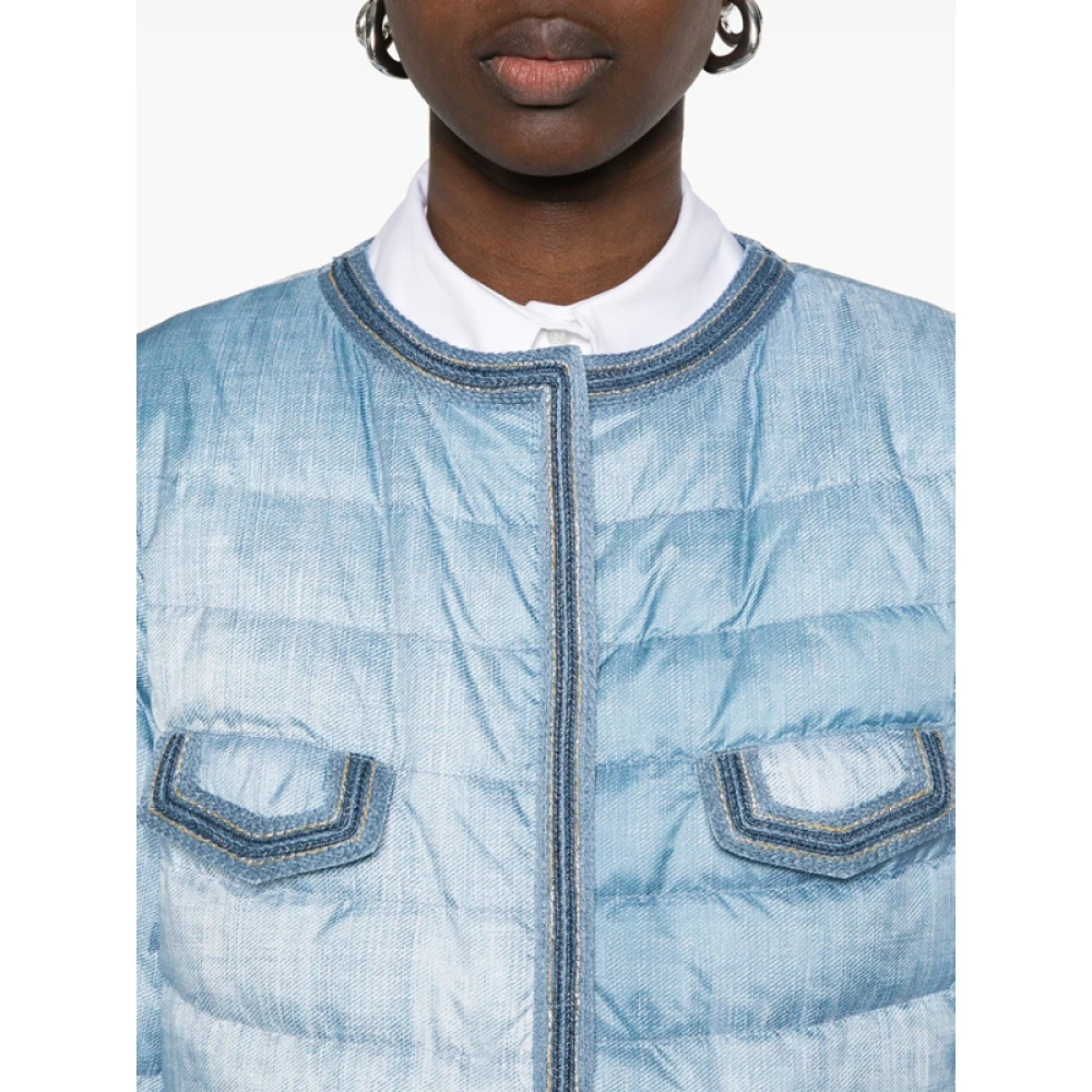 Ermanno Scervino Blauwe Lichtgewicht Donsjas met Drukknoopsluiting Blue Dames