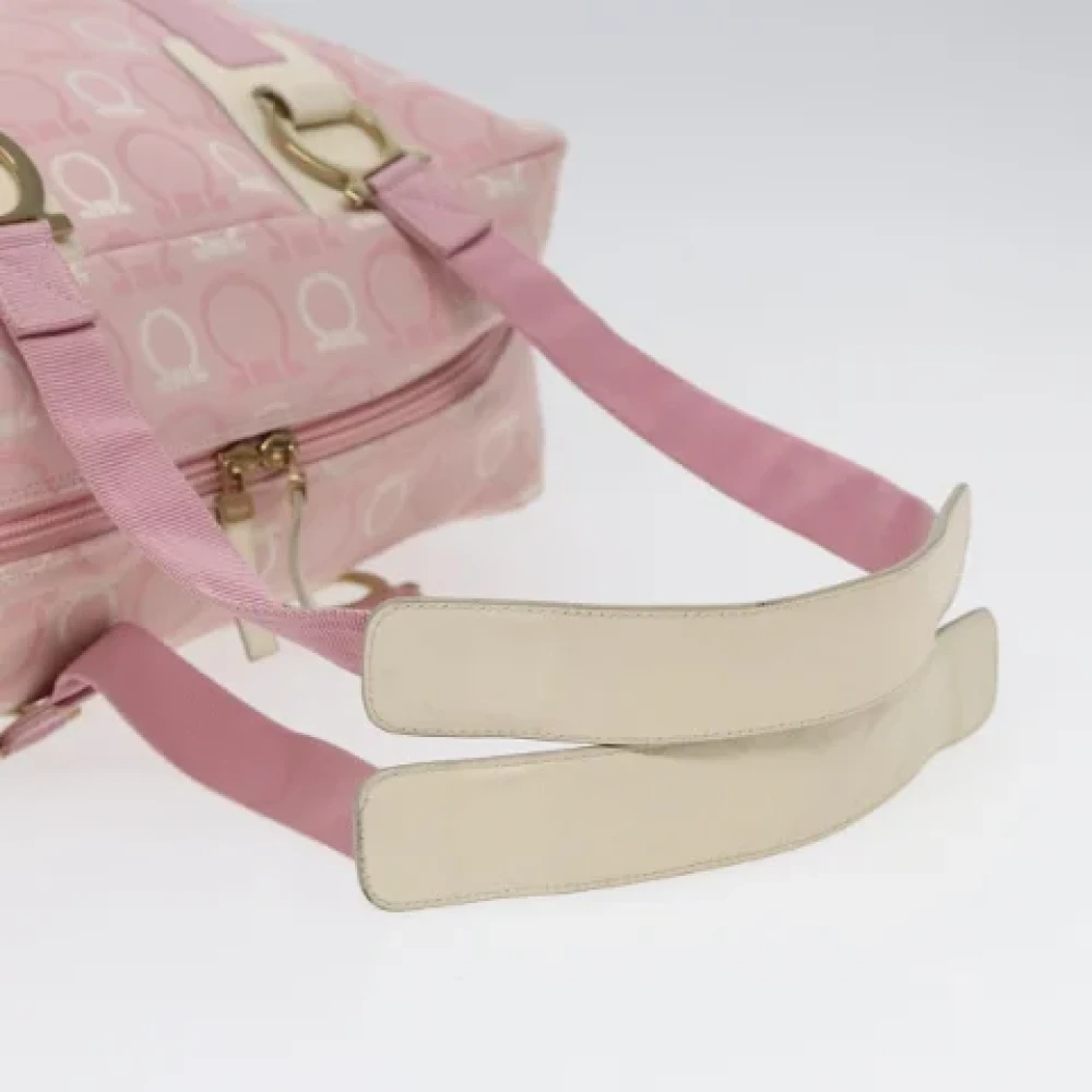 Salvatore Ferragamo Pre-owned Canvas handbags Pink Dames