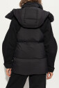 willow-smith-vest