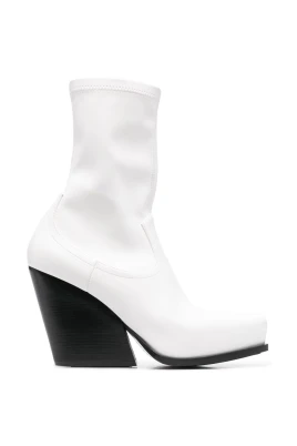 Vita Cowboyboots med Westernstil