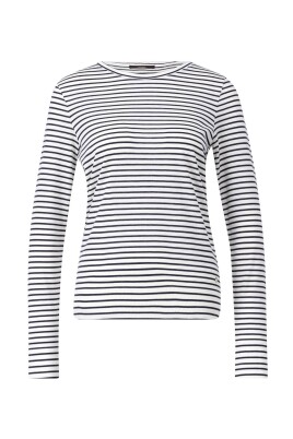 t-shirt-a-rayures-a-manches-longues