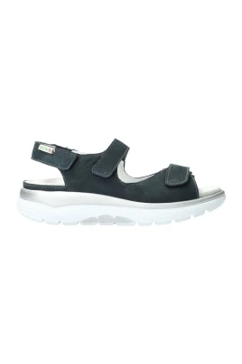 Norine Sandal