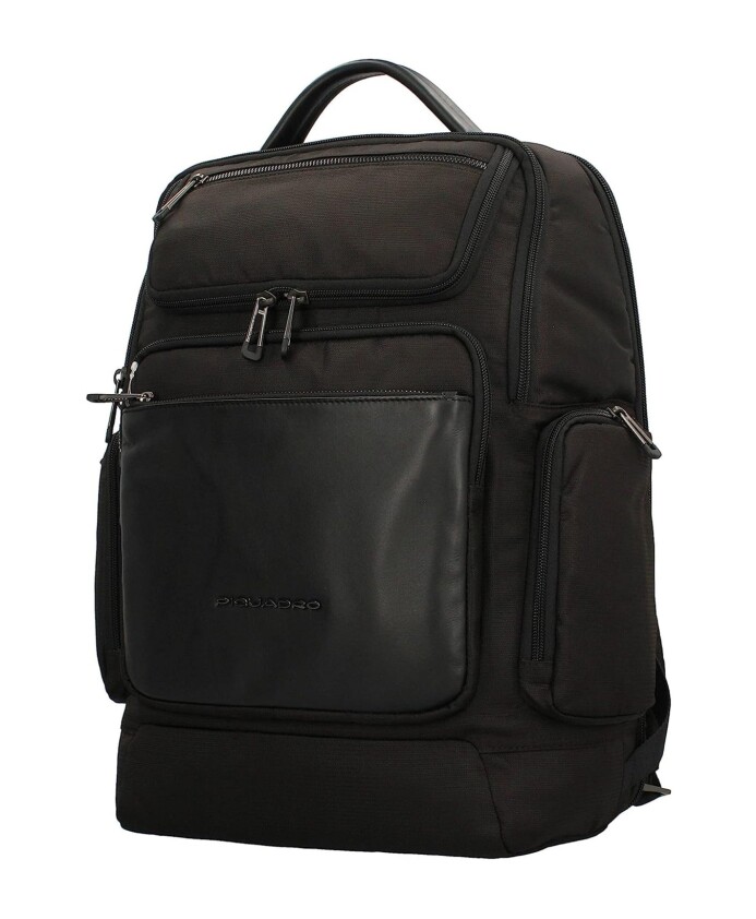 sac-a-dos-noir-homme-style-decontracte