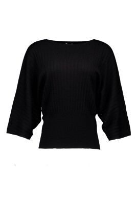 black-sweaters