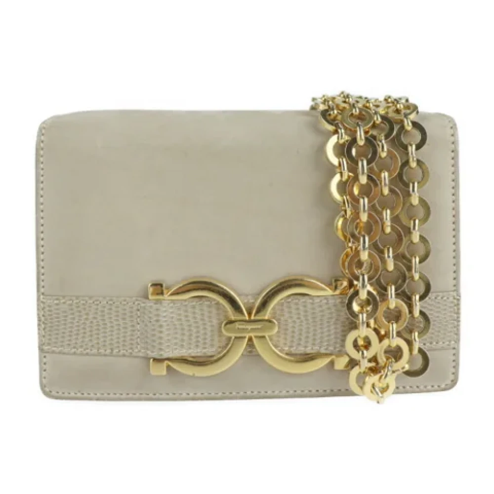 Salvatore Ferragamo Pre-owned Fabric shoulder-bags Beige Dames