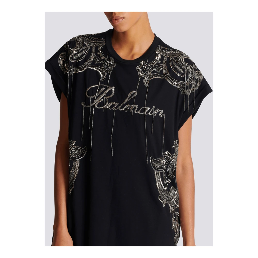 Balmain T-shirtjurk met geborduurde handtekeningketting Black Dames