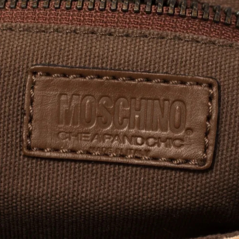 Moschino Pre-Owned Pre-owned Suede handbags Beige Dames