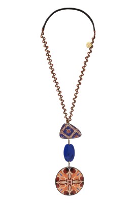 floral-resin-necklace