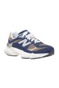 baskets-en-cuir-bleu-a-lacets