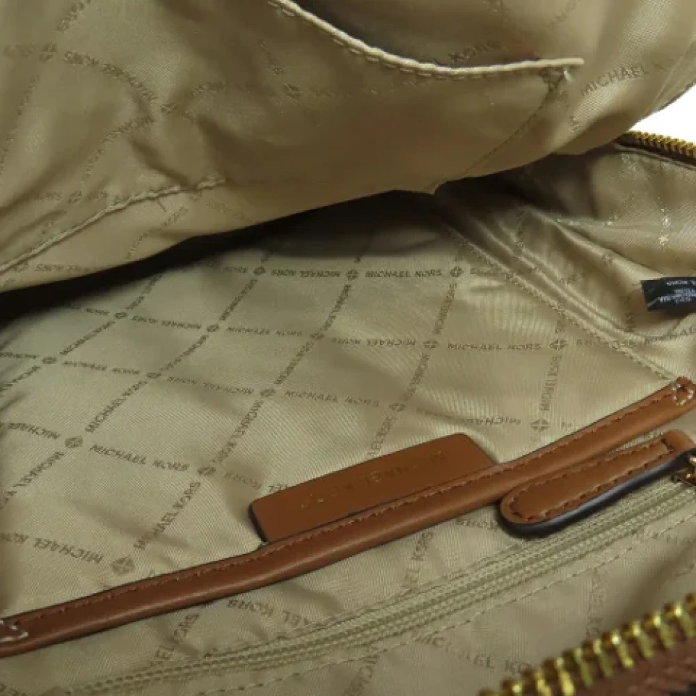 Michael Kors Pre-owned Fabric backpacks Beige Dames
