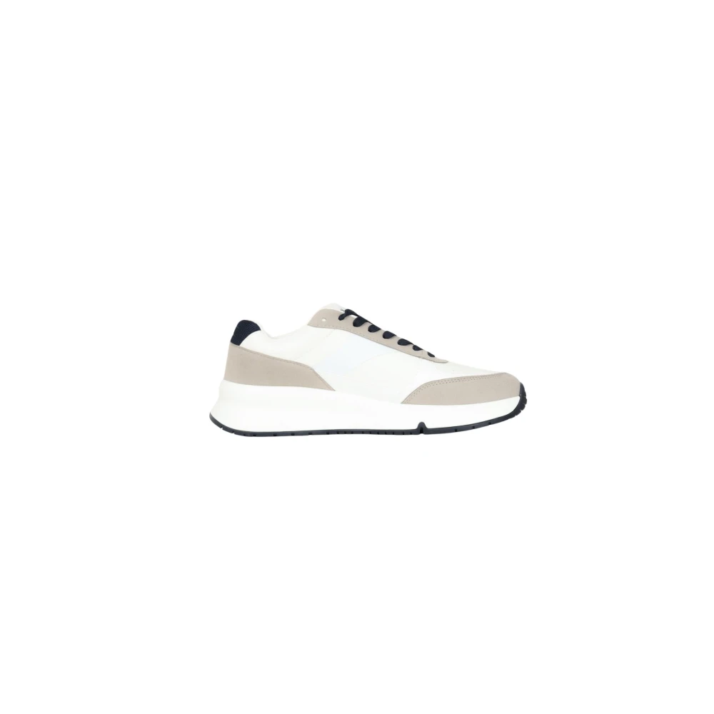 Armani Exchange Witte Sneakers met en Blauwe Details Heren Schoenen