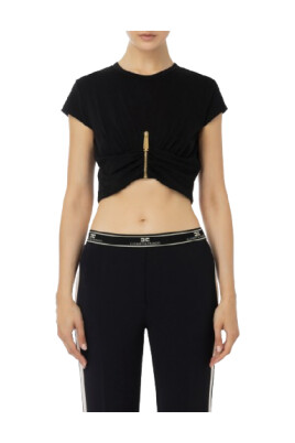 t-shirt-noir-avec-motif-de-tasse-drapee-et-fermeture-eclair
