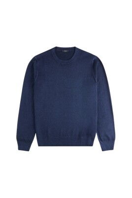 round-neck-knitwear