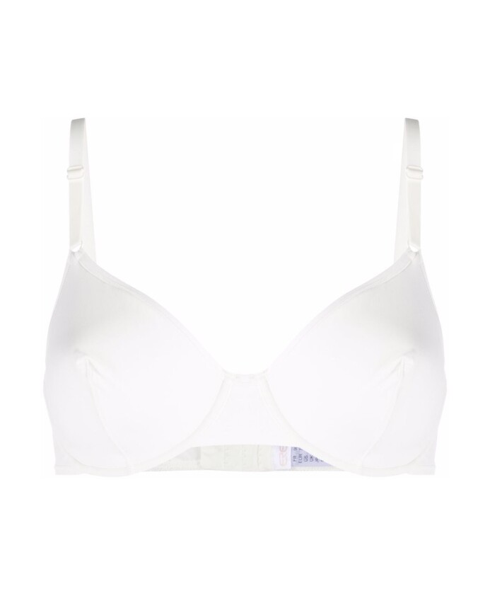 silk-seamless-model-lingerie
