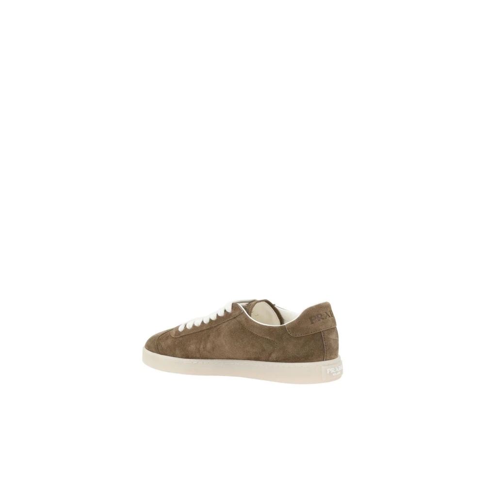 Prada Suede Low Top Sneakers Elegant Comfort Brown Heren