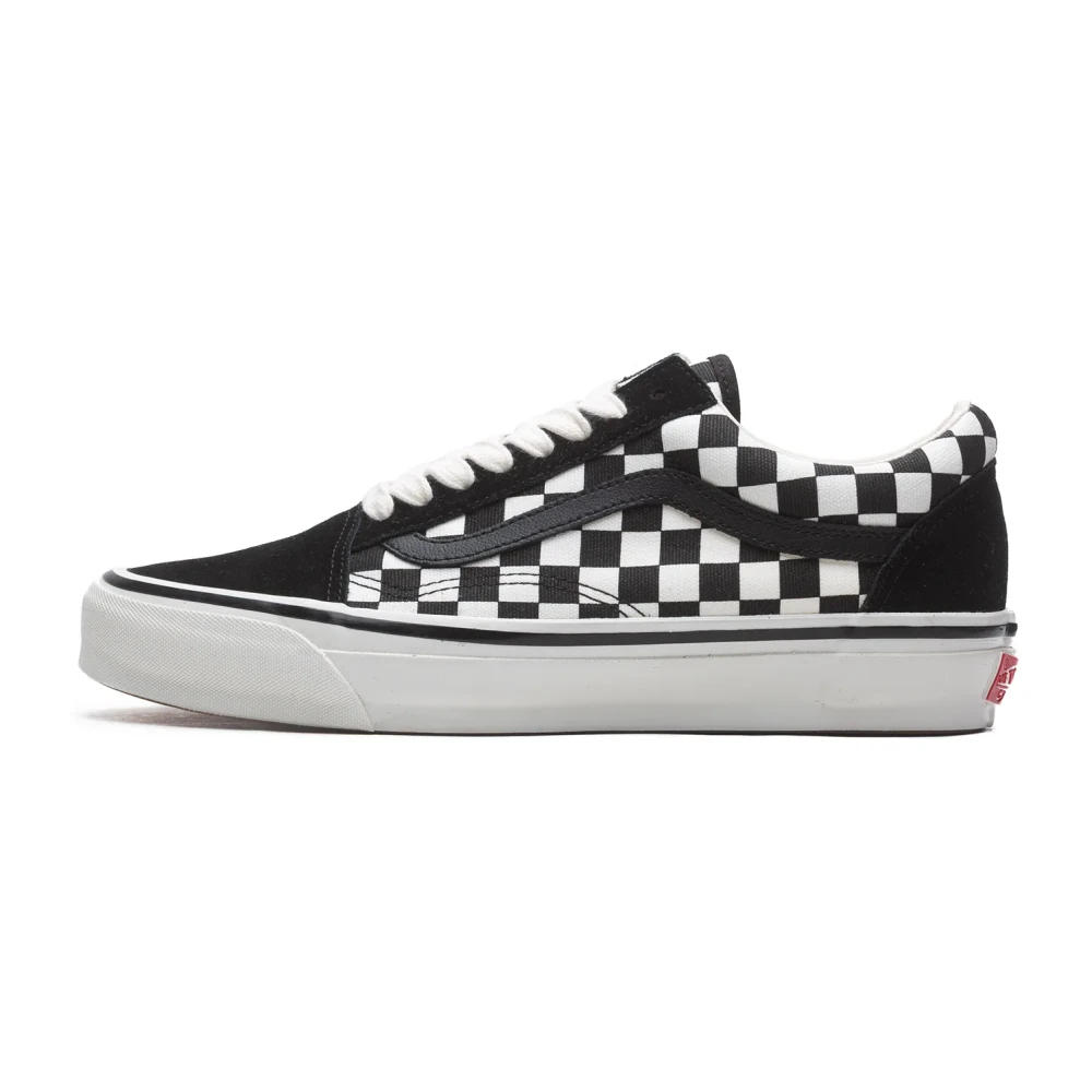 Vans Men's Black Checkerboard White Skate Classic - Sneakers - 11 Uk - Shoes