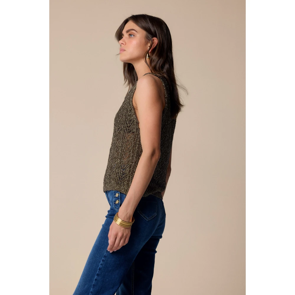 Kocca Delicate gebreide top met opengewerkte details Brown Dames