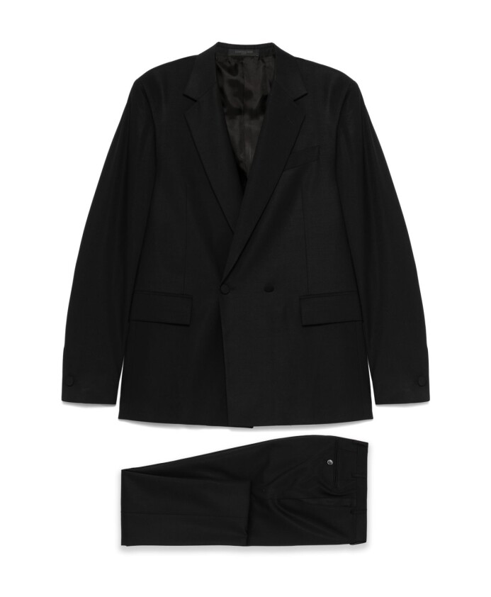 black-suit-for-men-elegant-style