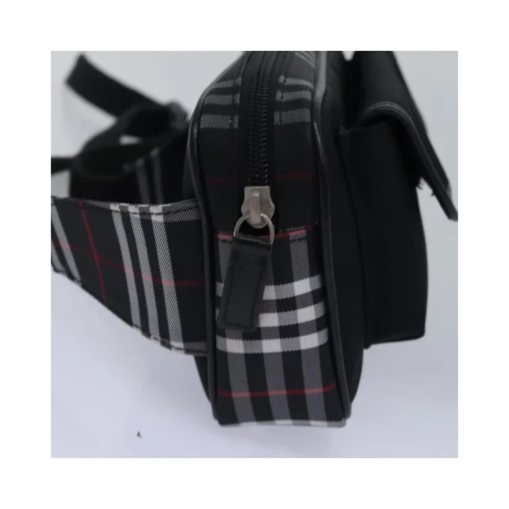 Burberry Vintage Pre-owned Nylon crossbody-bags Black Dames