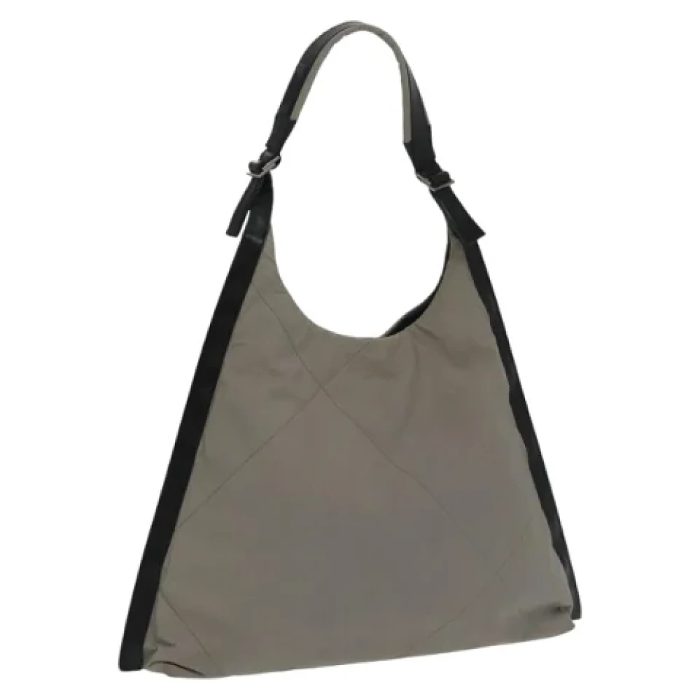 Salvatore Ferragamo Pre-owned Fabric handbags Gray Dames