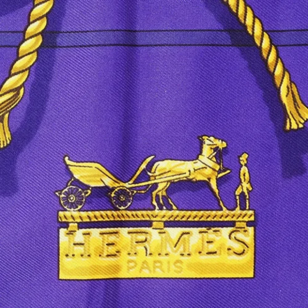 Hermès Vintage Pre-owned Silk scarves Purple Dames